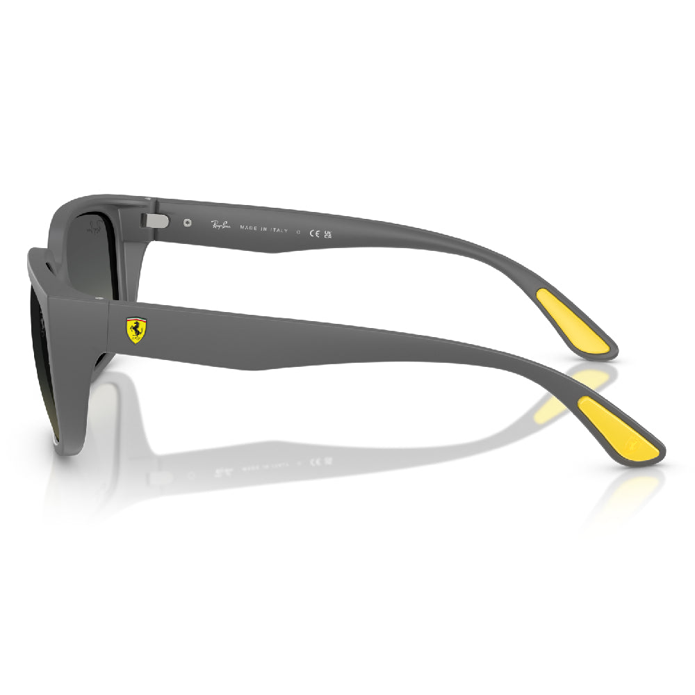 gafas-de-sol-para-hombre-ray-ban-4443m-f60811-en-plastico-color-gris