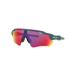 Gafas de Sol Oakley 9208, para hombre, en inyectada, de forma rectangular semi-completa, de color azul, con lente Prizm morado.