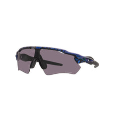 Gafas de Sol Oakley 9208, para hombre, en inyectada, de forma rectangular semi-completa, de color negro y morado, con lente Prizm gris